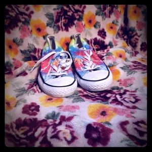 Tie dye converse